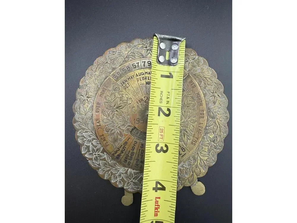 Vintage Brass Perpetual Calendar Decorative‎ Stand Floral Design